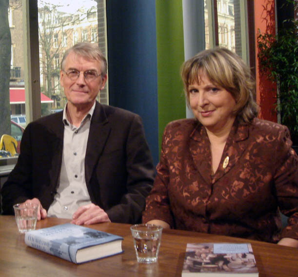 Override of the title Auke van der Woud en Marita